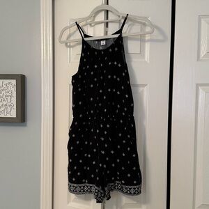 Old Navy Black and White Patterned Jumpsuit